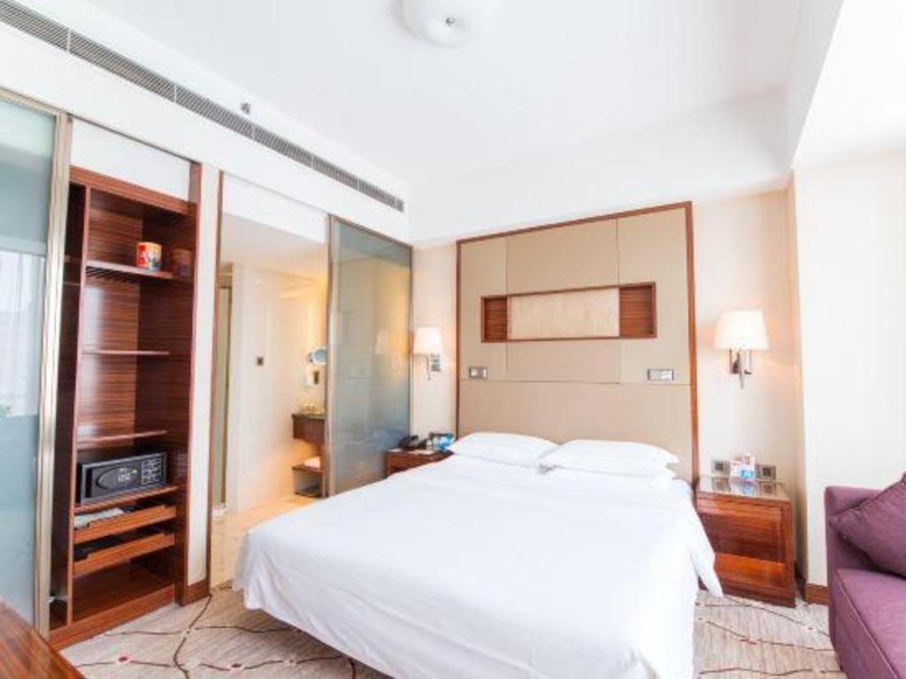 Jinan Silver Plaza Quancheng Hotel Exterior photo